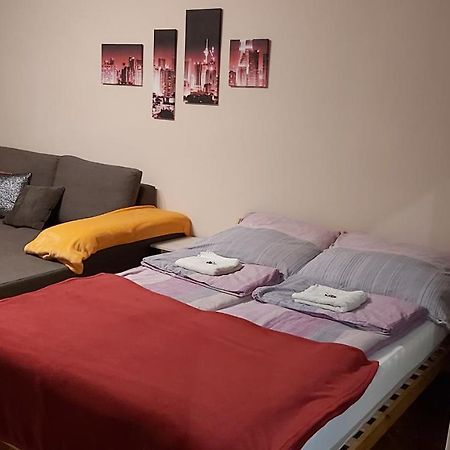 FREE PARKING - Tisza-parti Napfény Apartman Szeged Exterior foto