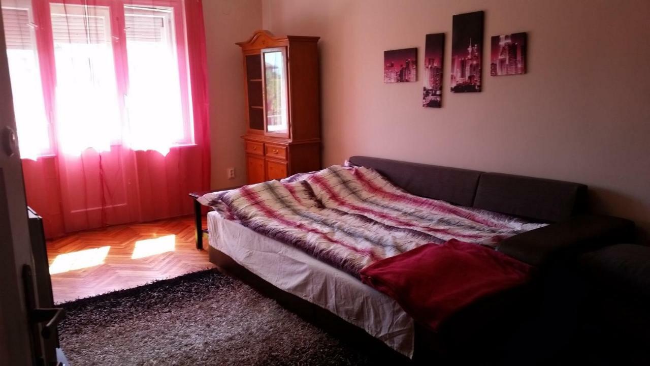 FREE PARKING - Tisza-parti Napfény Apartman Szeged Exterior foto