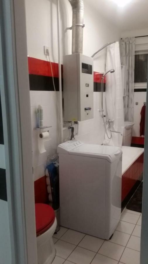 FREE PARKING - Tisza-parti Napfény Apartman Szeged Exterior foto