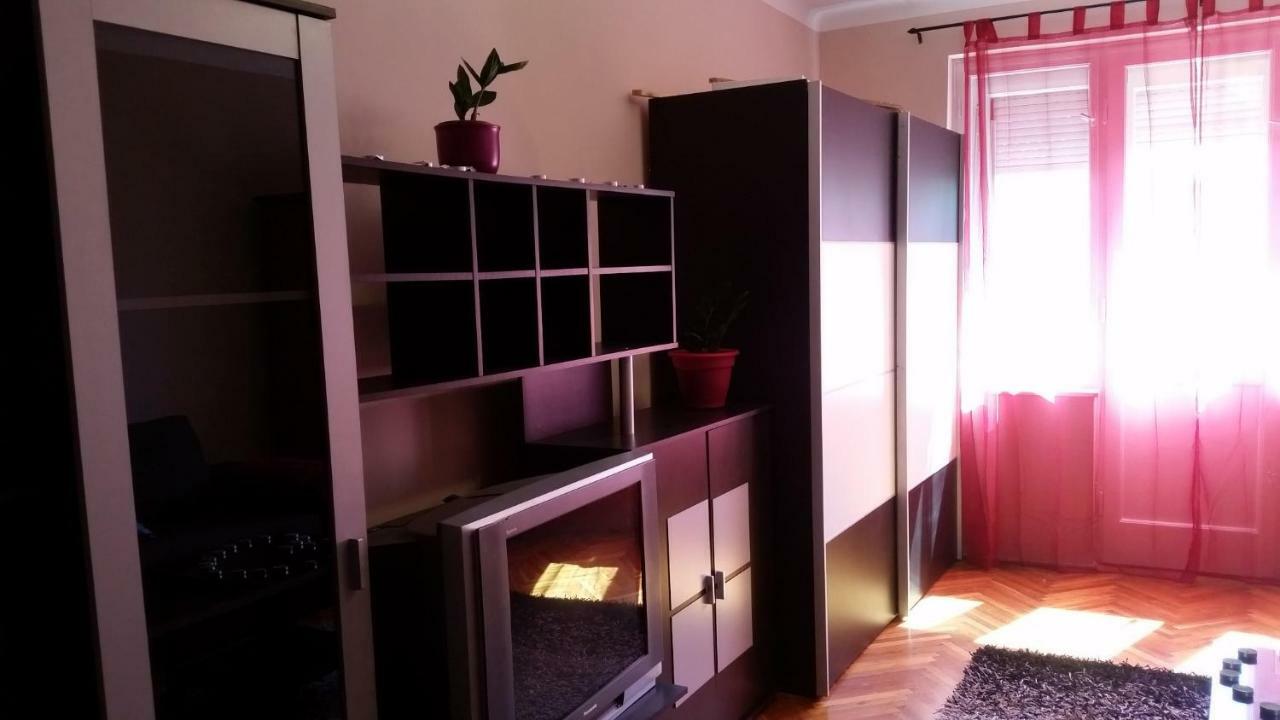 FREE PARKING - Tisza-parti Napfény Apartman Szeged Exterior foto